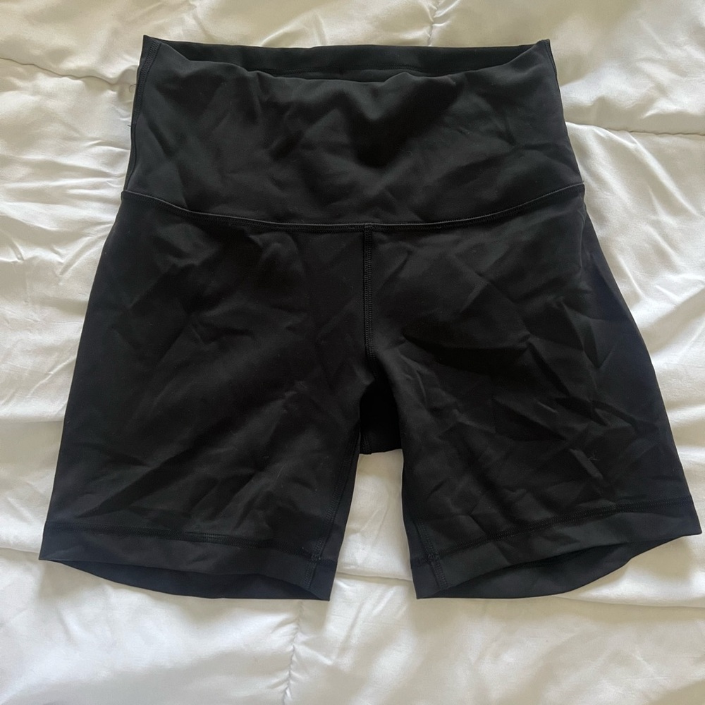 Lululemon Wunder Train Shorts